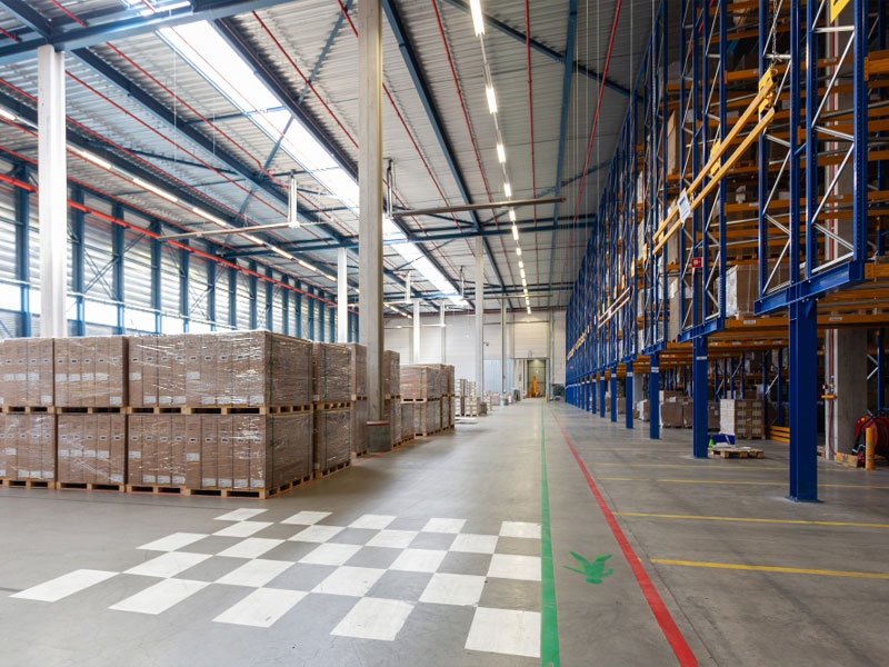 Warehouses & Distribution